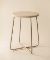 TABURETE GEYSER COMPLEMENTOS COSMIC BLANCO MATE